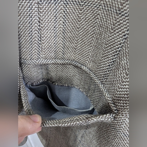 Vintage Pierre Cardin 100% Pure Wool Tailored Sport Coat, Brown, 44R - Picture 5 of 16
